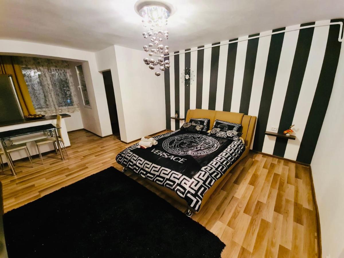 Apartament Cristina Deva Esterno foto